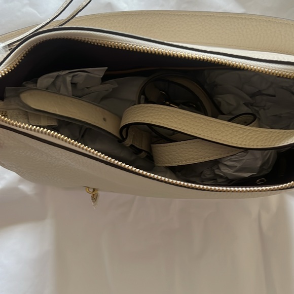 NWT Coach purse with dust cover - Picture 11 of 13